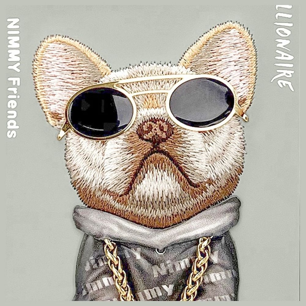 Etui na ty� z os�on� aparatu silikonowe z nadrukiem szary Apple iPhone 15 Pro Max / 7