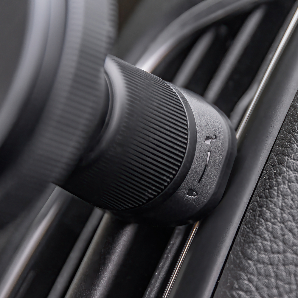 Forever uchwyt samochodowy do kratki MACH-200 magnetyczny z �adowaniem bezprzewodowym czarny 15W / 7