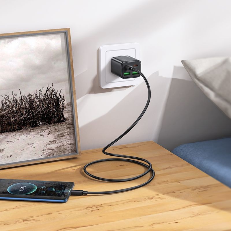 �adowarka Hoco N56 30W 2xUSB-C 2xUSB-A z kablem 1m USB-C czarna Huawei Enjoy 60 Pro / 4