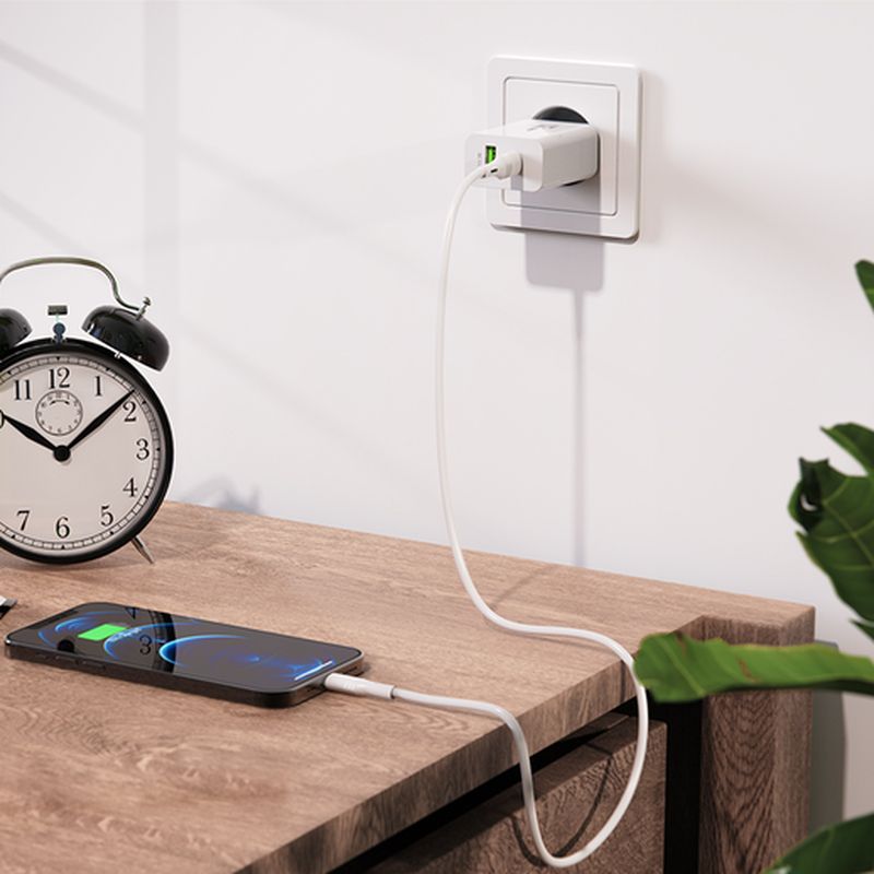 �adowarka sieciowa T-PHOX SPEEDY USB-C 20W/USB 18W PD QC + KABEL LIGHTNING 1M BIA�A/WHITE / 2