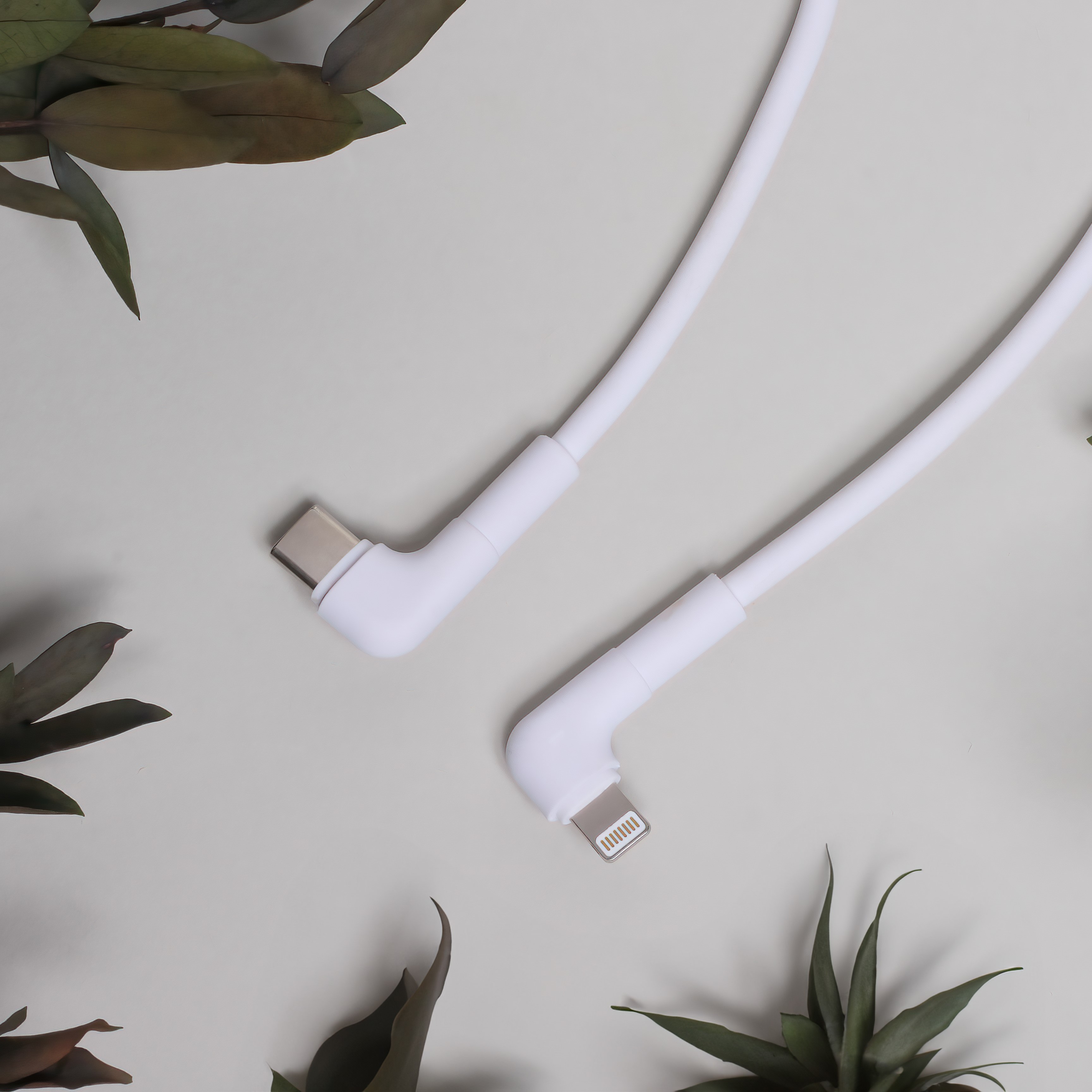 Maxlife kabel k�towy MXUC-09 USB-C - Lightning 1,0 m 27W bia�y / 3