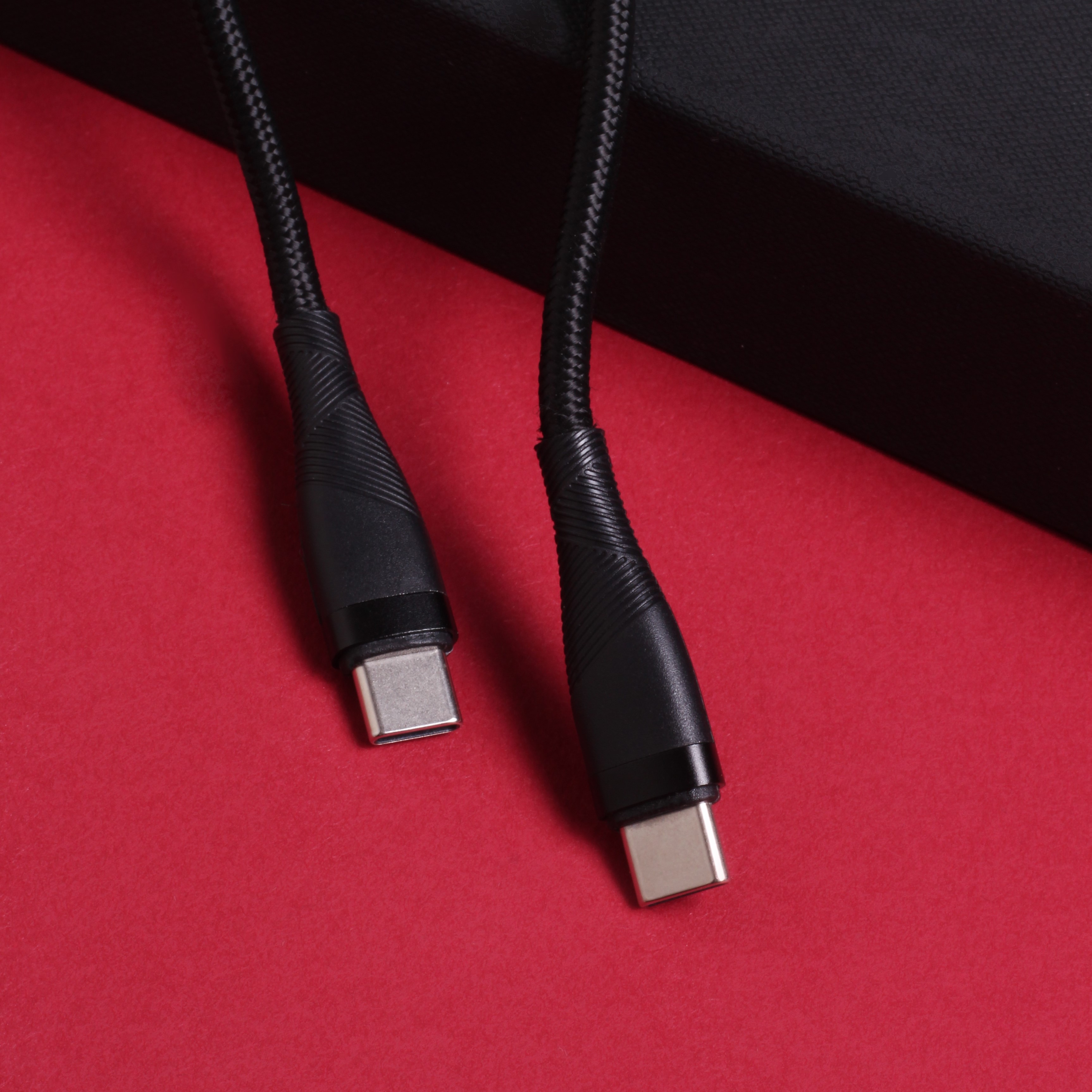 Maxlife kabel MXUC-08 USB-C - USB-C 1,0 m 100W czarny nylonowy / 4