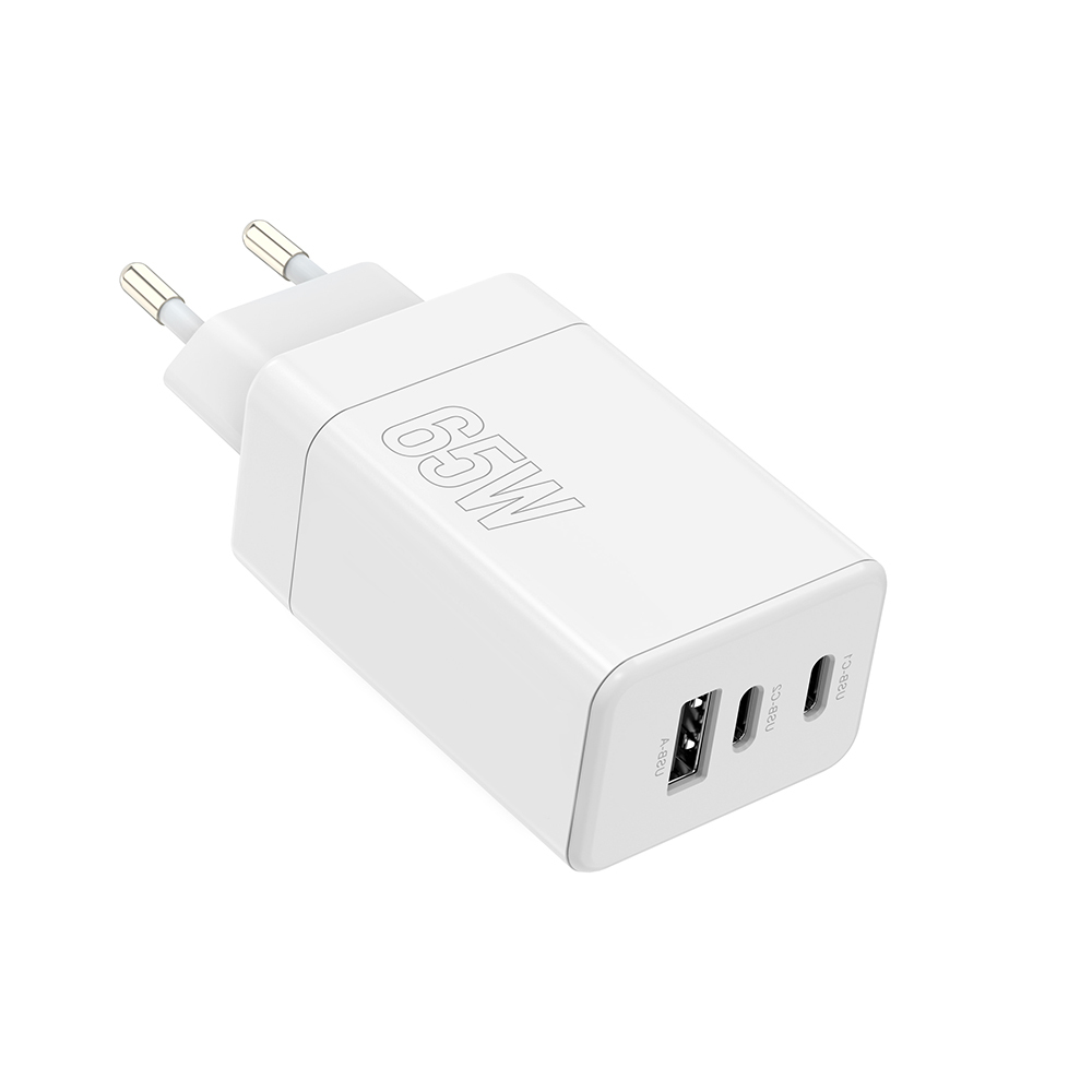 Szybka ładowarka 65W Maxlife 3 wejścia USB-A i USB-C z długim kablem 2m do telefonu biała Samsung Galaxy A25 5G / 4 Szybka ładowarka 65W Maxlife 3 wejścia USB-A i USB-C z długim kablem 2m do telefonu biała Samsung Galaxy A25 5G / 4