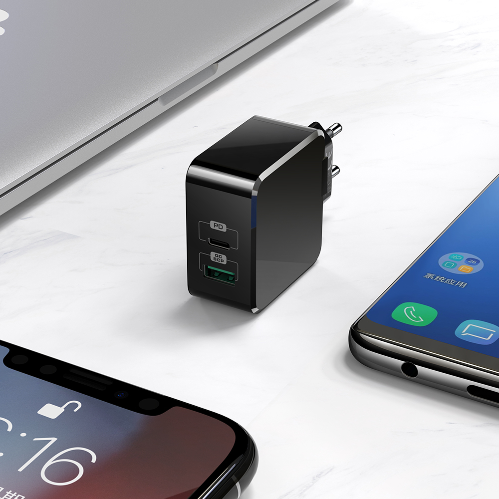 Mcdodo �adowarka sieciowa PD 2USB QC 3.0/ typ-C PD czarna 30W CH-6921 / 9