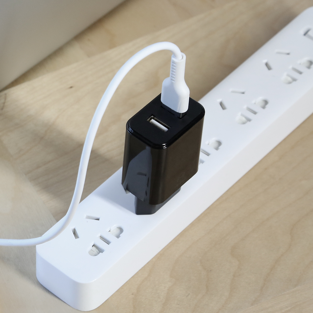 Mcdodo �adowarka sieciowa Suger 2USB czarna 2,4A CH-6141 / 6