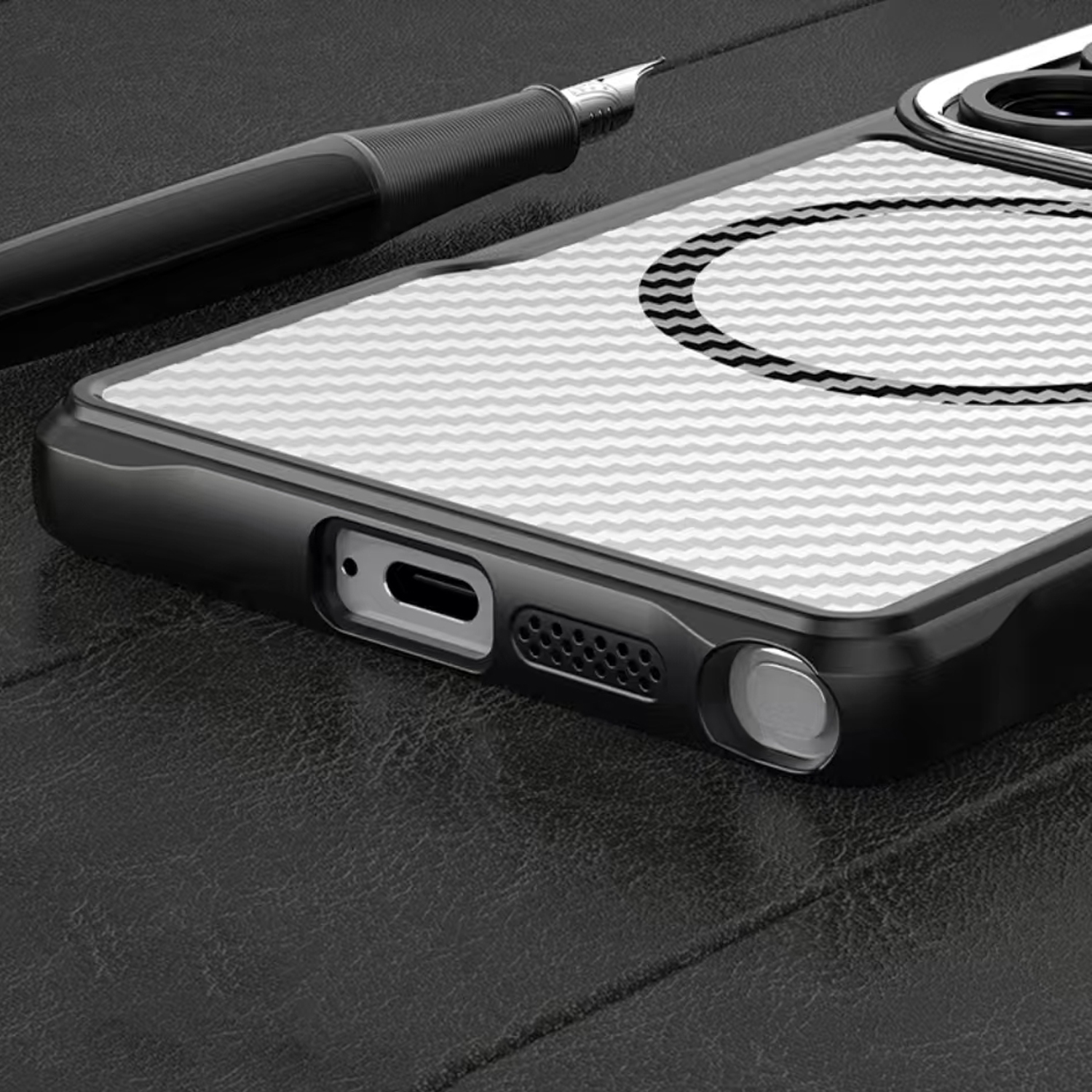 Nak�adka Defender Carbon Mag czarny Xiaomi Redmi 15C 5G / 7