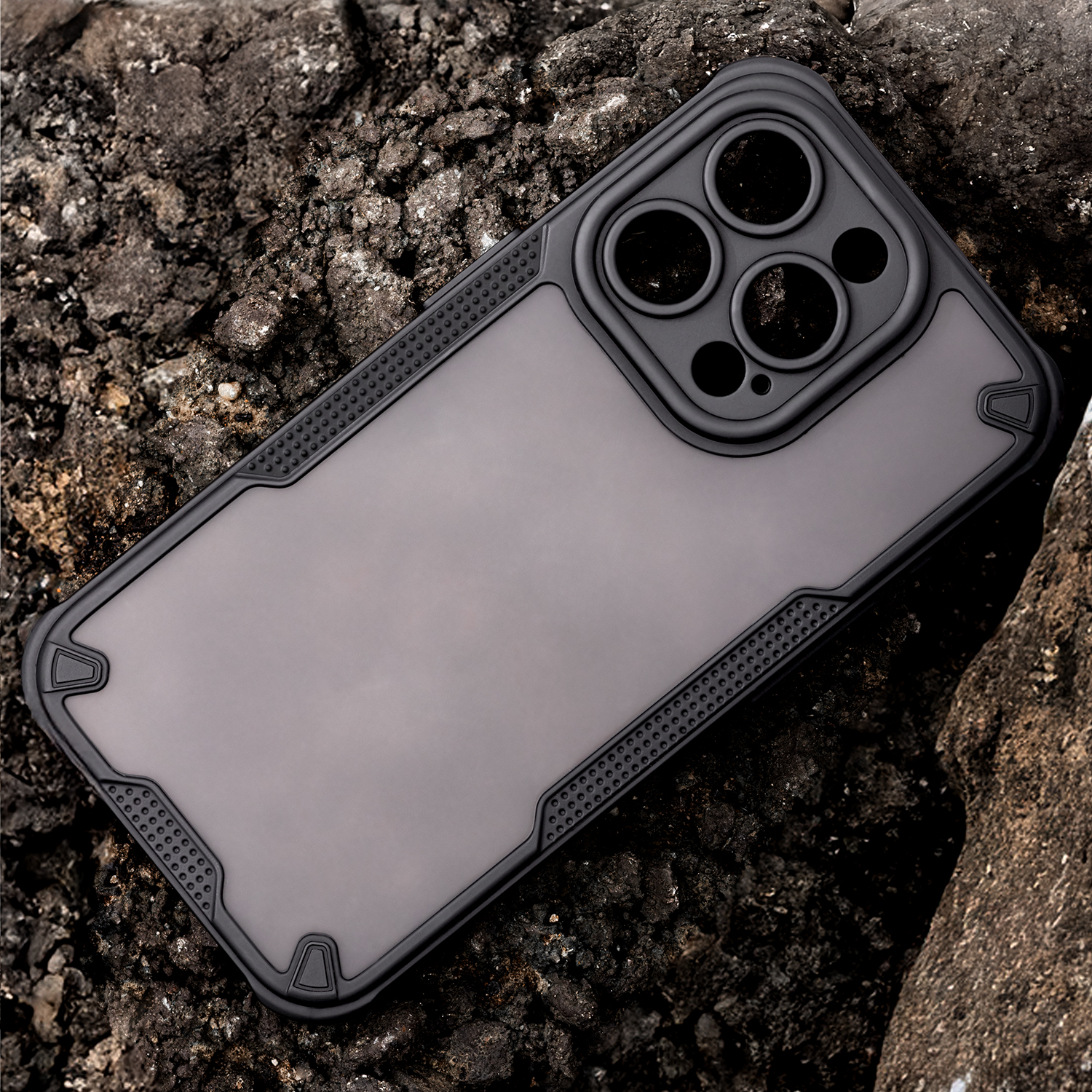 Nak�adka Defender Matt czarny Apple iPhone 14 Pro / 4