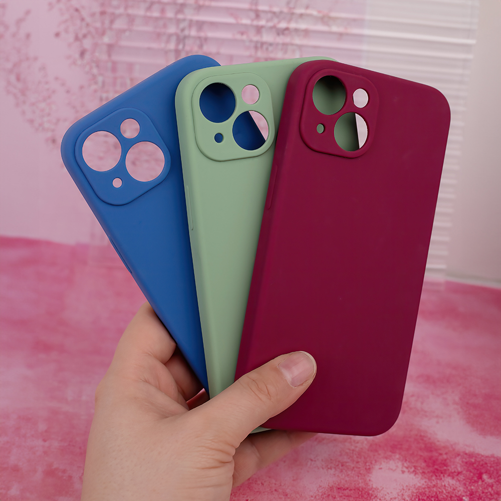 Nak�adka Mag Invisible Apple iPhone 15 / 12