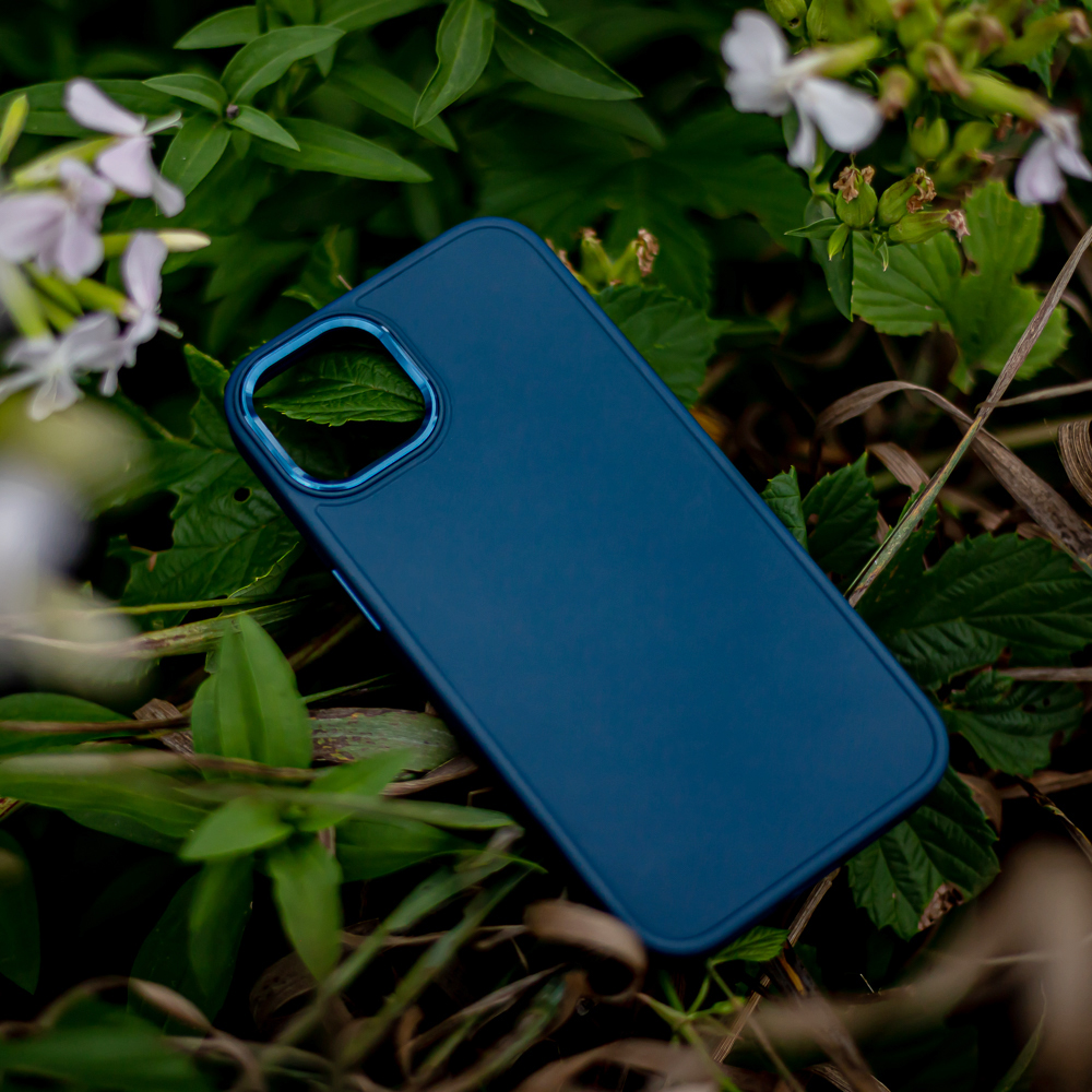 Nak�adka Satin niebieska Apple iPhone 13 / 6