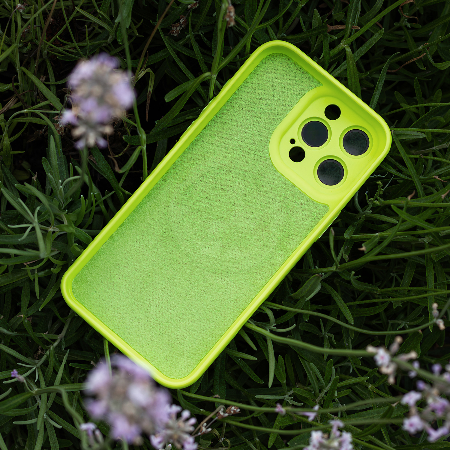 Nak�adka Ultra Trendy Vivid Thin Mag zielona Apple iPhone 14 / 6