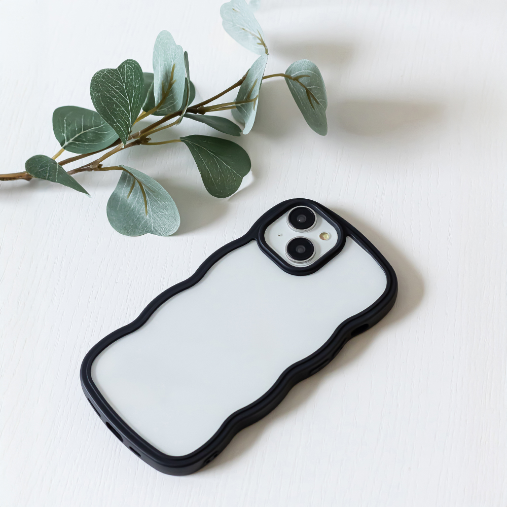Nak�adka Wave czarny Apple iPhone 15 Pro / 6