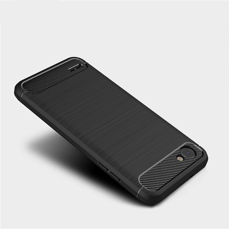 Pokrowiec Carbon Case czarny LG Q6 / 3