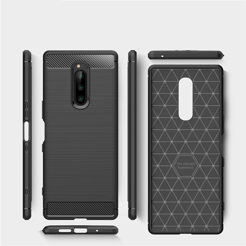 Pokrowiec Carbon Case czarny Sony Xperia 1 / 2
