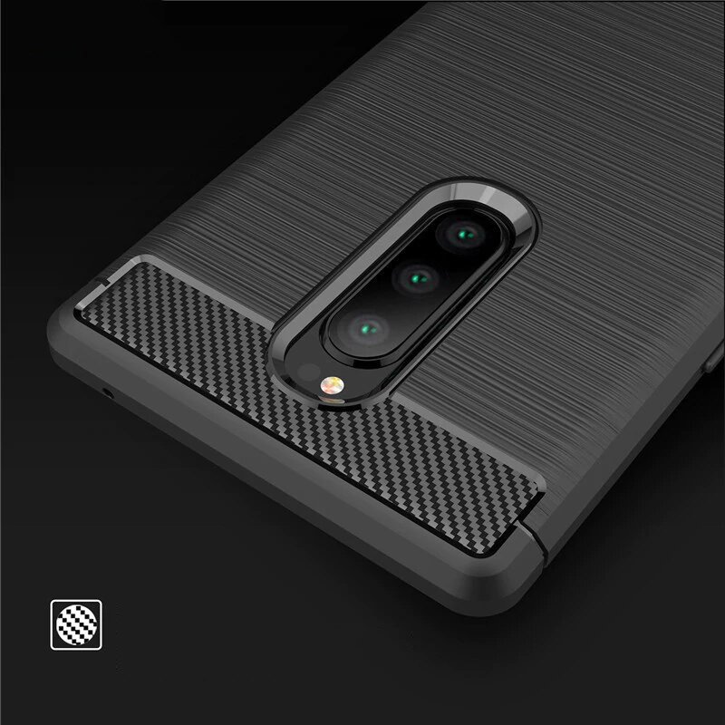 Pokrowiec Carbon Case czarny Sony Xperia 1 / 8
