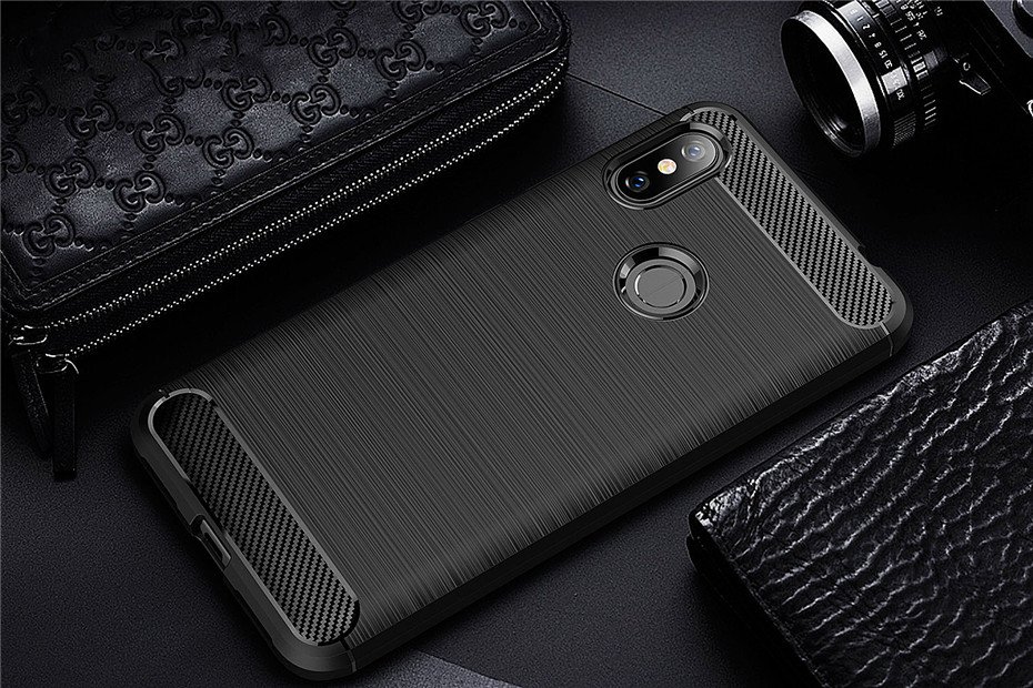 Pokrowiec Carbon Case czarny Xiaomi Redmi Note 6 Pro / 6
