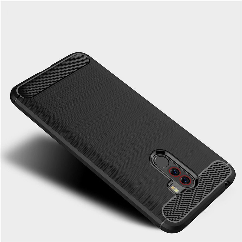 Pokrowiec Carbon Case czerwony Xiaomi Pocophone F1 / 4