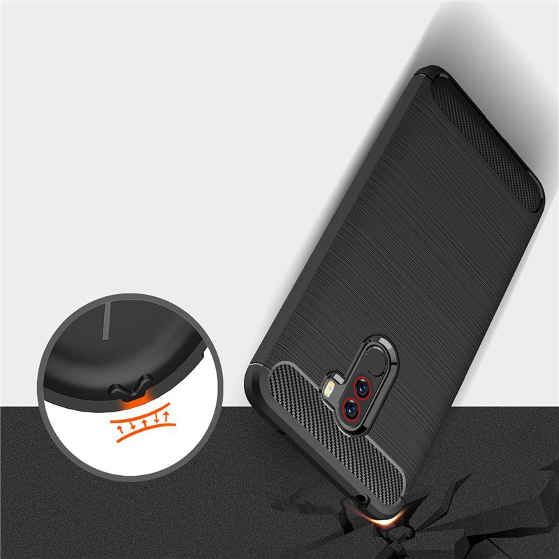 Pokrowiec Carbon Case czerwony Xiaomi Pocophone F1 / 5