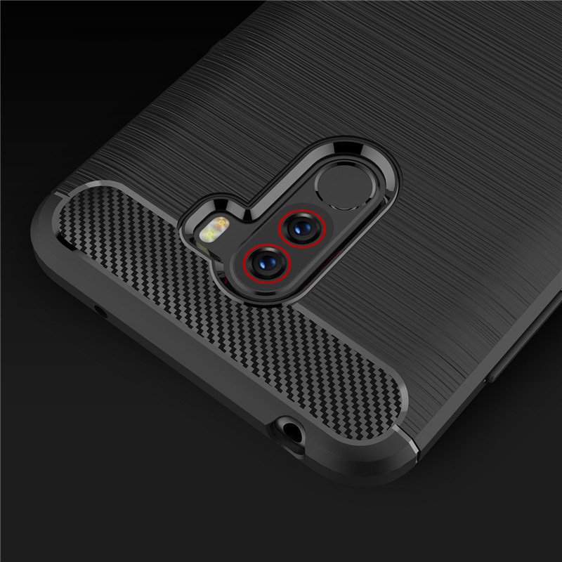 Pokrowiec Carbon Case czerwony Xiaomi Pocophone F1 / 7