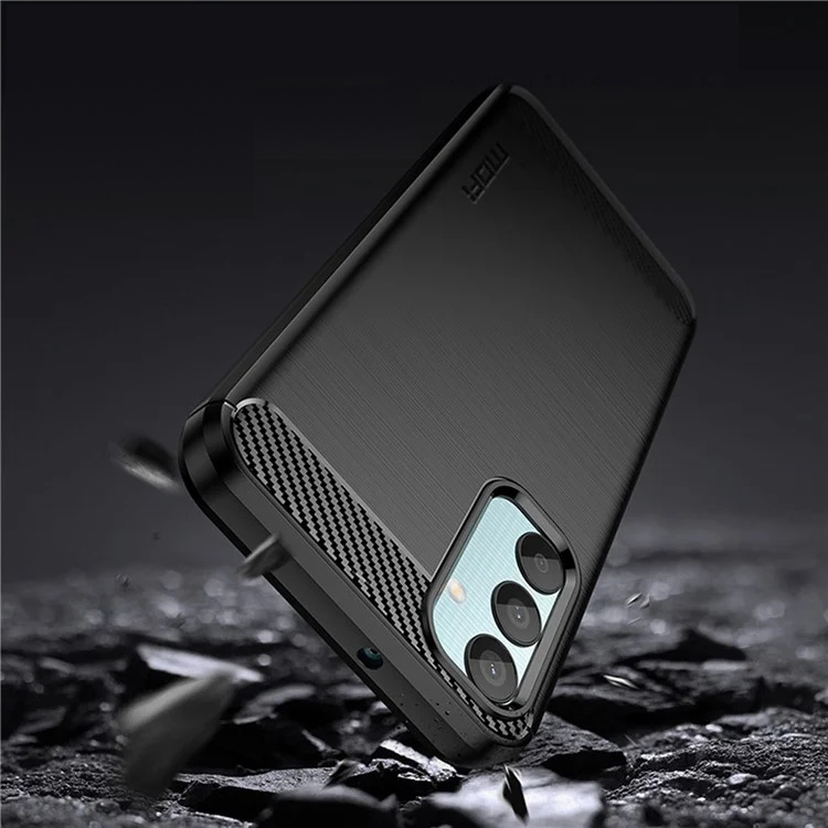 Pokrowiec Carbon Pro czarny Samsung Galaxy M15 5G / 3