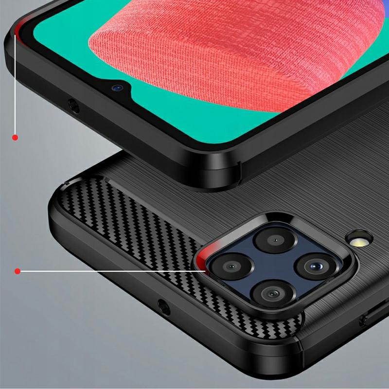 Pokrowiec Carbon Pro czarny Samsung Galaxy M33 5G / 3 Pokrowiec Carbon Pro czarny Samsung Galaxy M33 5G / 3