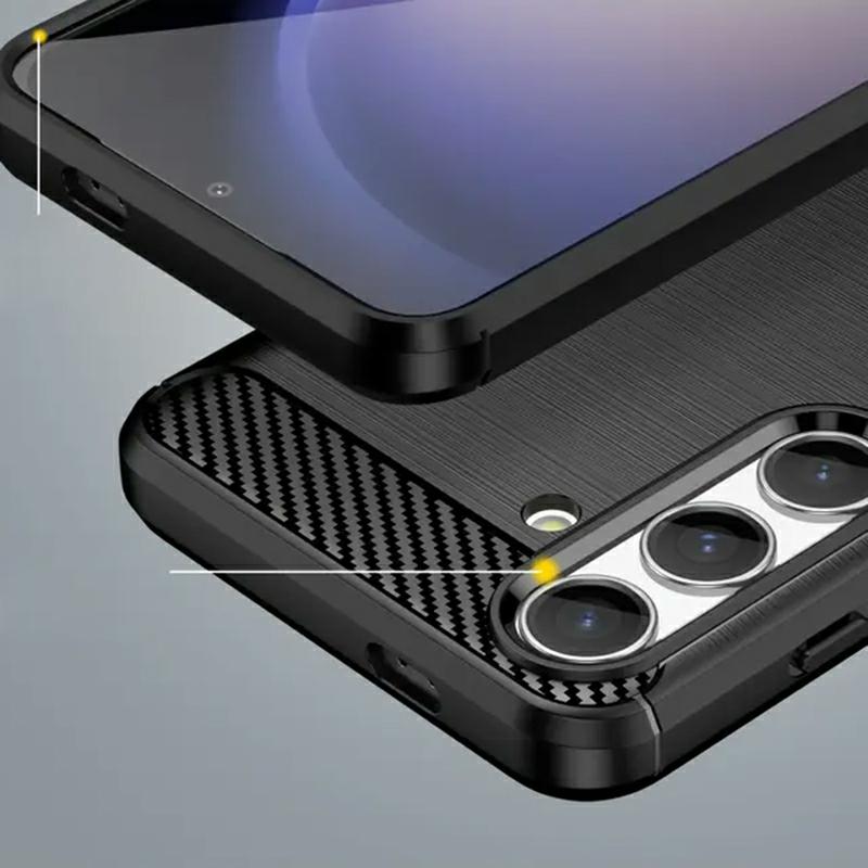 Pokrowiec Carbon Pro czarny Samsung Galaxy S24 Plus / 3 Pokrowiec Carbon Pro czarny Samsung Galaxy S24 Plus / 3