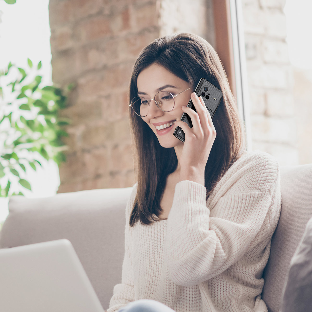 Pokrowiec Dux Ducis Fino czarny Vivo X80 Pro / 9