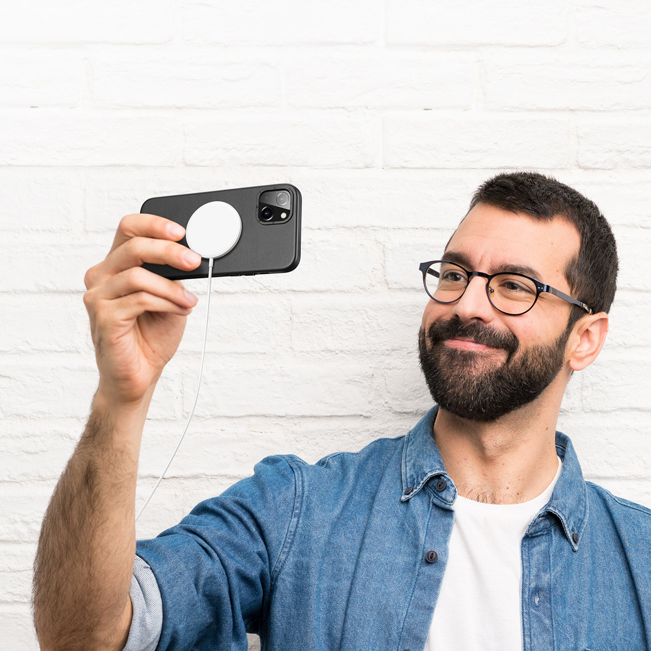 Pokrowiec Dux Ducis Grit MagSafe czarny Apple iPhone 14 / 4