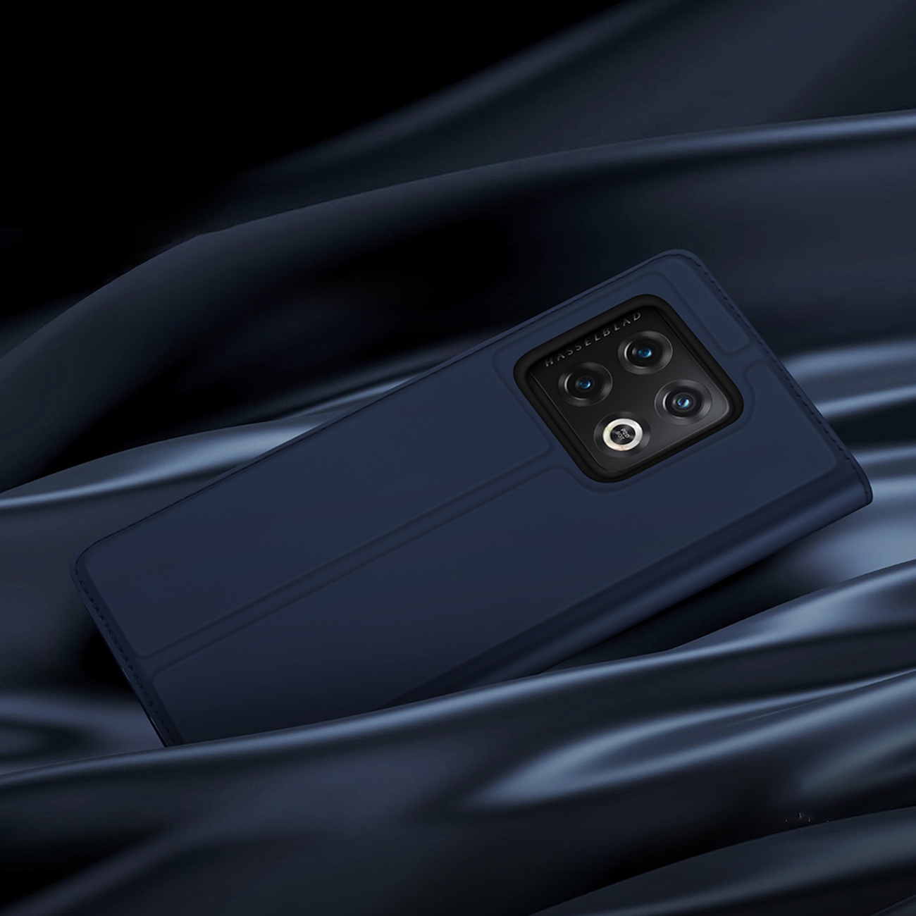 Etui zamykane z klapk� i magnesem Dux Ducis Skin Pro czarny OnePlus 10 Pro / 12