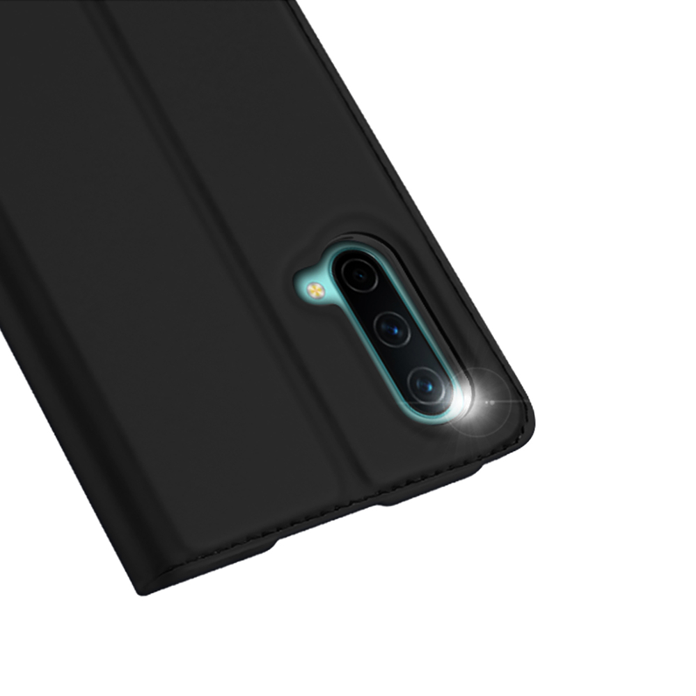 Etui zamykane z klapk� i magnesem Dux Ducis Skin Pro czarny OnePlus Nord CE 5G / 3
