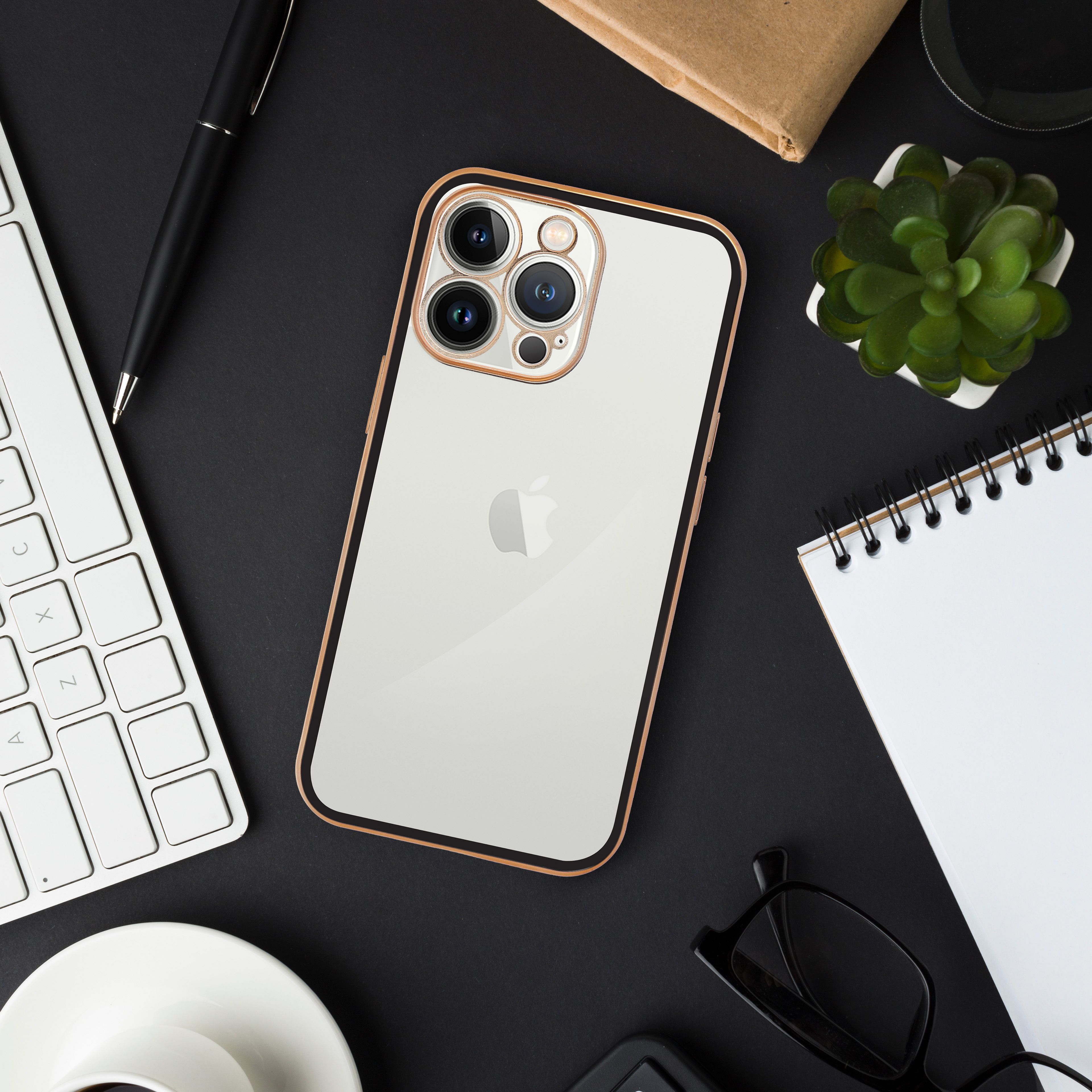 Pokrowiec Forcell LUX czarny Apple iPhone SE 2022 / 4 Pokrowiec Forcell LUX czarny Apple iPhone SE 2022 / 4