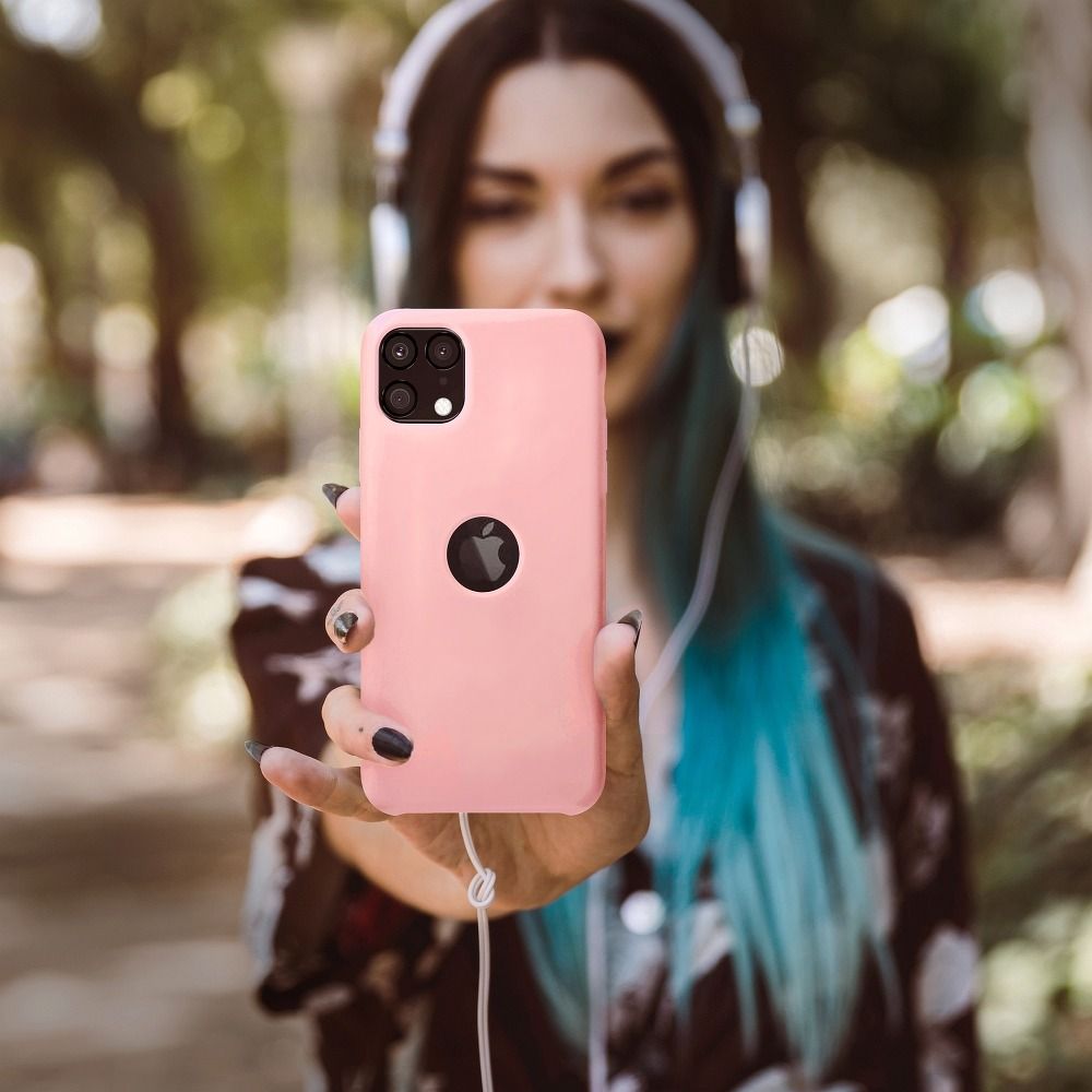 Pokrowiec Forcell Silicone jasnor�owy Apple iPhone 13 Pro / 3