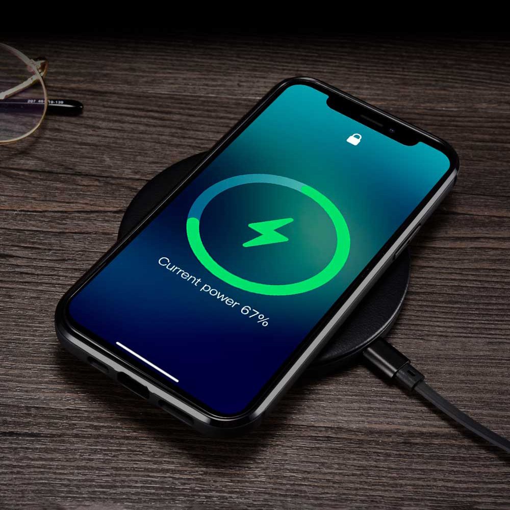 Pokrowiec iCarer Leather Oil Wax czarny Apple iPhone 12 Pro / 9