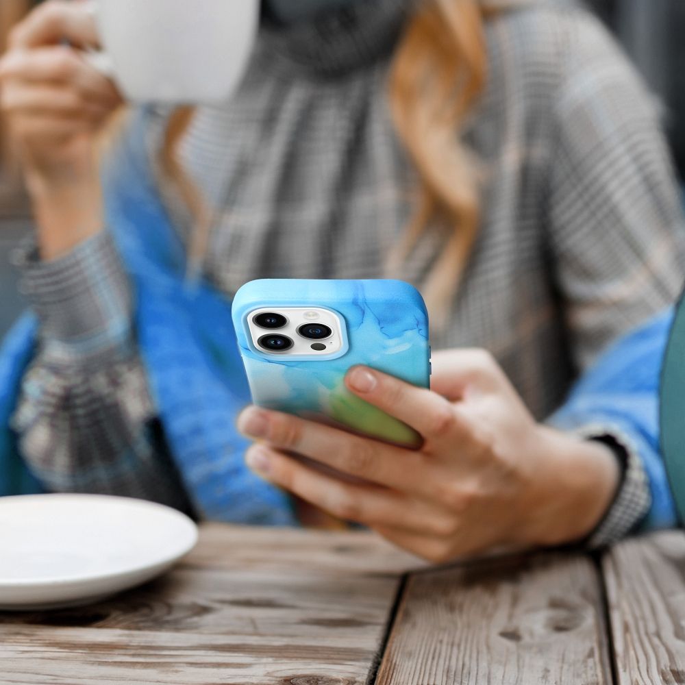 Pokrowiec Leather Mag Cover MagSafe wzór color splash Apple iPhone 15 Pro / 4 Pokrowiec Leather Mag Cover MagSafe wzór color splash Apple iPhone 15 Pro / 4