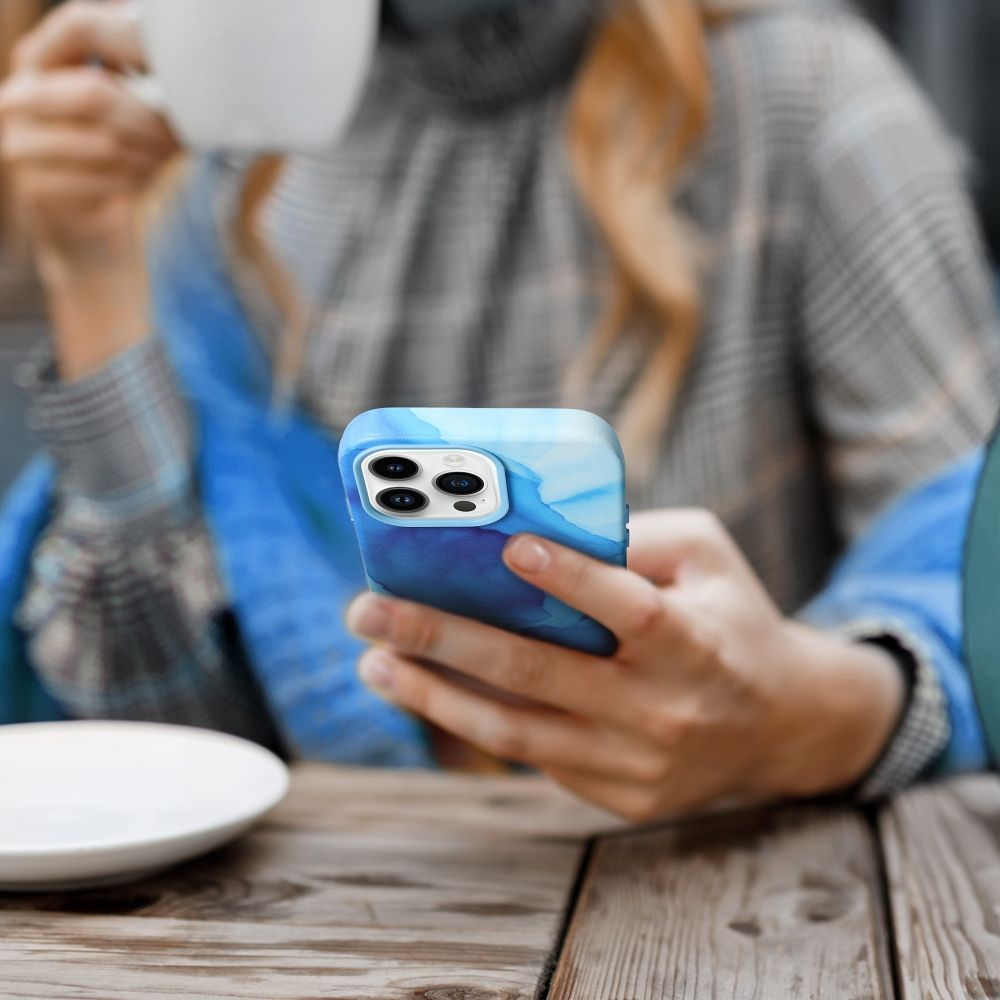 Pokrowiec Leather Mag Cover MagSafe wzór blue splash Apple iPhone 11 / 4 Pokrowiec Leather Mag Cover MagSafe wzór blue splash Apple iPhone 11 / 4