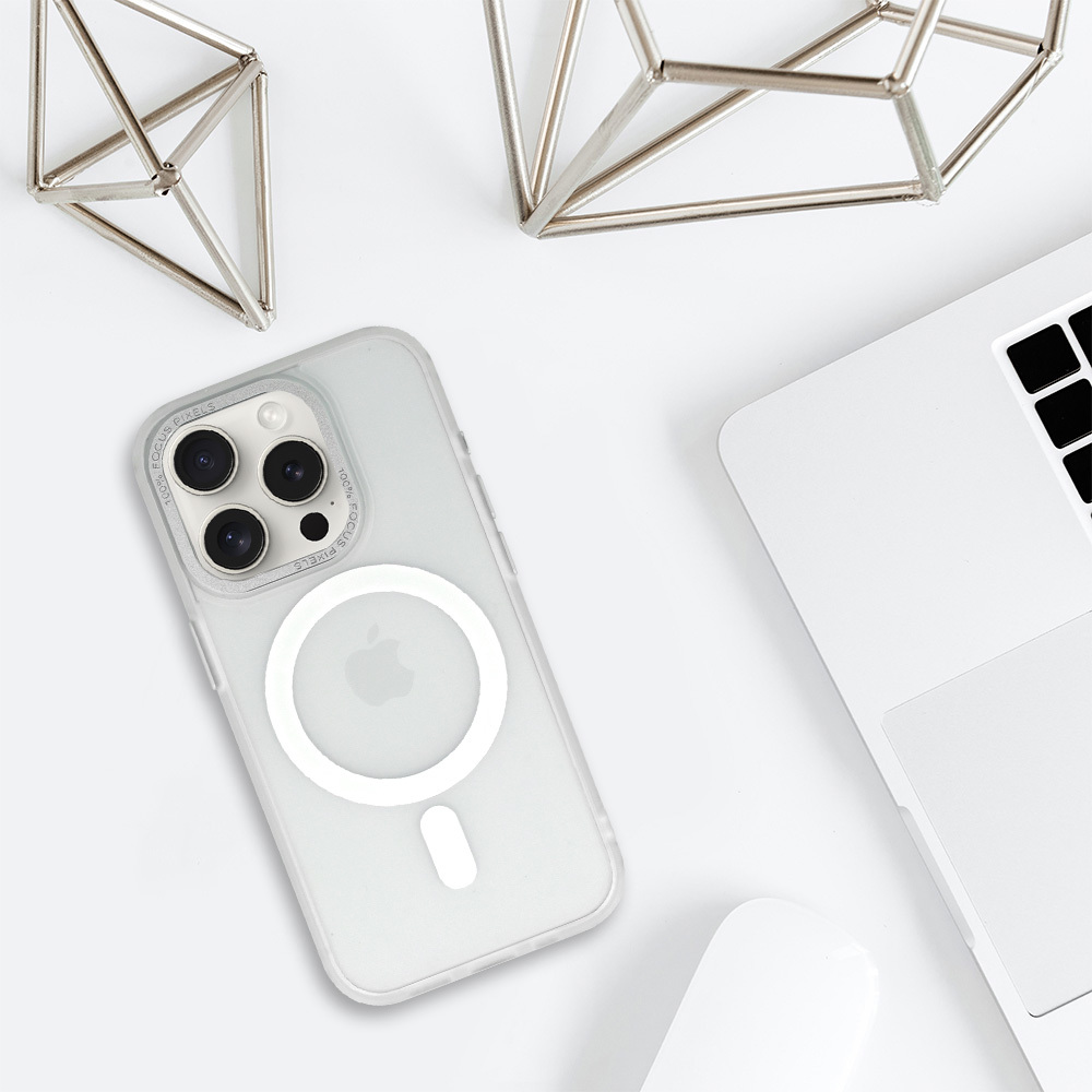 Pokrowiec Liavec AG Magsafe Case bia�y Apple iPhone 15 Pro / 6