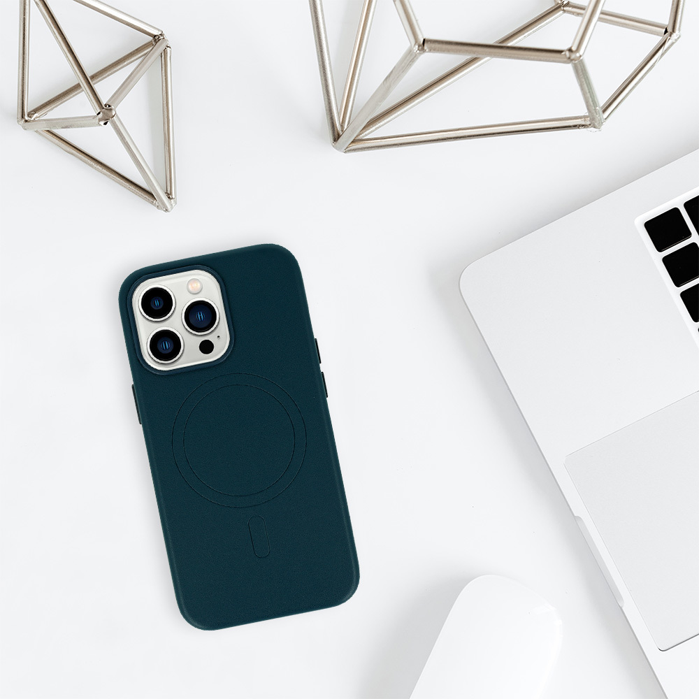 Pokrowiec MagSafe Leather Case granatowy Apple iPhone 15 / 8 Pokrowiec MagSafe Leather Case granatowy Apple iPhone 15 / 8