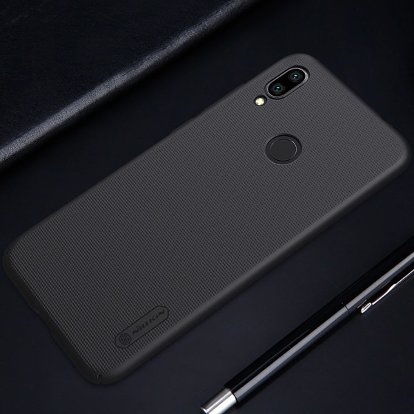 Pokrowiec Nillkin Super Frosted Shield czarny Xiaomi Redmi 7 / 2