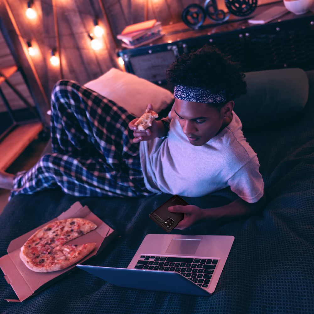 Pokrowiec pancerny Spigen Rugged Armor czarny Samsung Galaxy A13 / 9