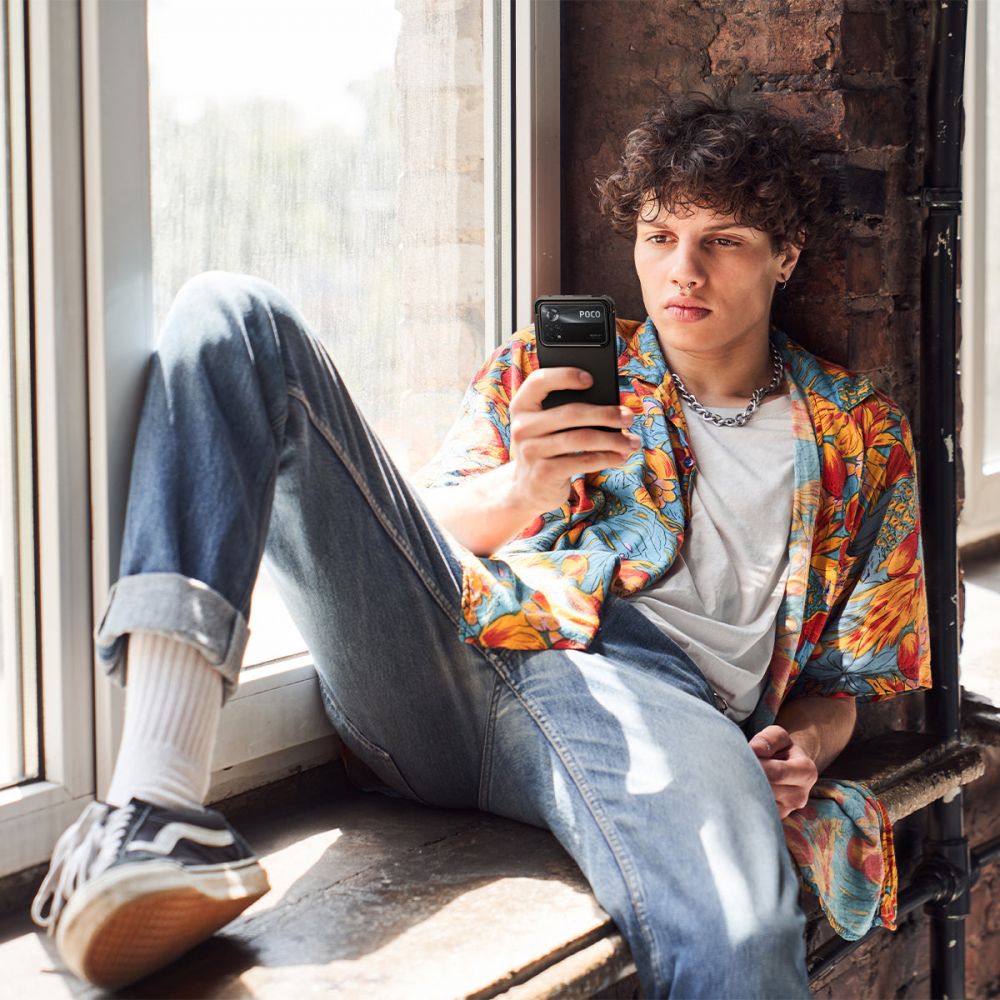 Pokrowiec pancerny Spigen Rugged Armor czarny Xiaomi POCO X4 Pro 5G / 10