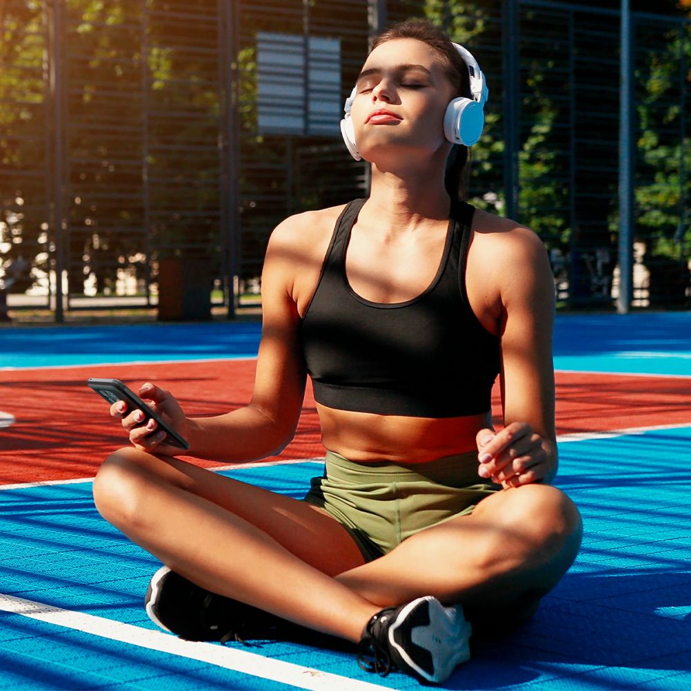 Pokrowiec pancerny Spigen Tough Armor czarny OnePlus 10 Pro 5G / 9