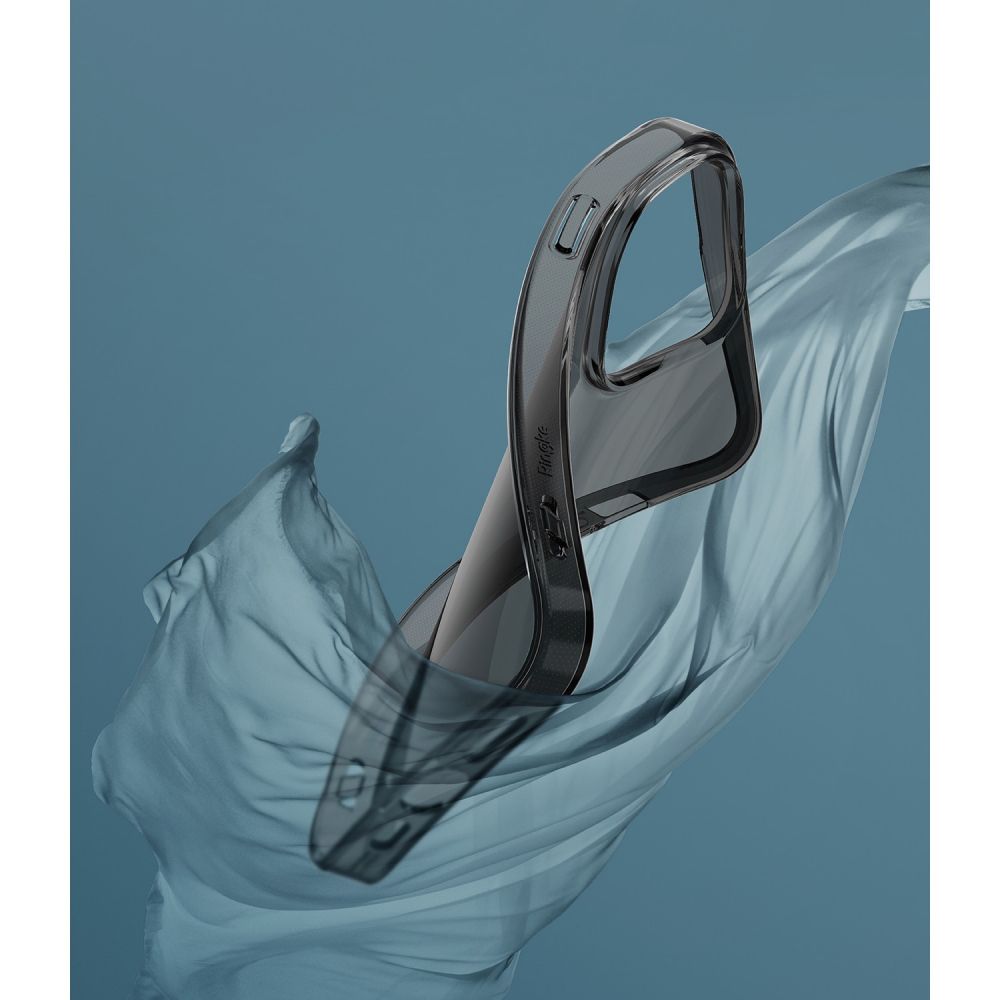 Pokrowiec Ringke Air czarny Apple iPhone 13 Pro / 2 Pokrowiec Ringke Air czarny Apple iPhone 13 Pro / 2