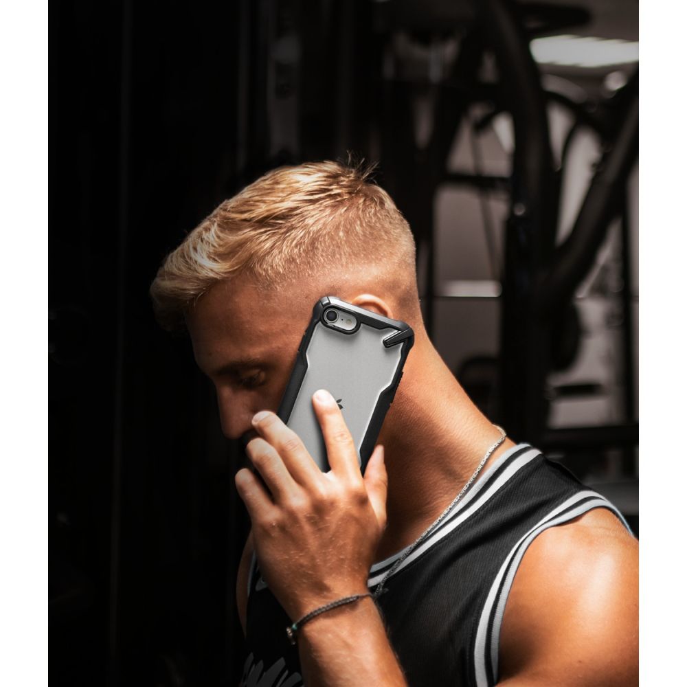 Pokrowiec Ringke Fusion X czarny Apple iPhone SE 2020 / 4 Pokrowiec Ringke Fusion X czarny Apple iPhone SE 2020 / 4