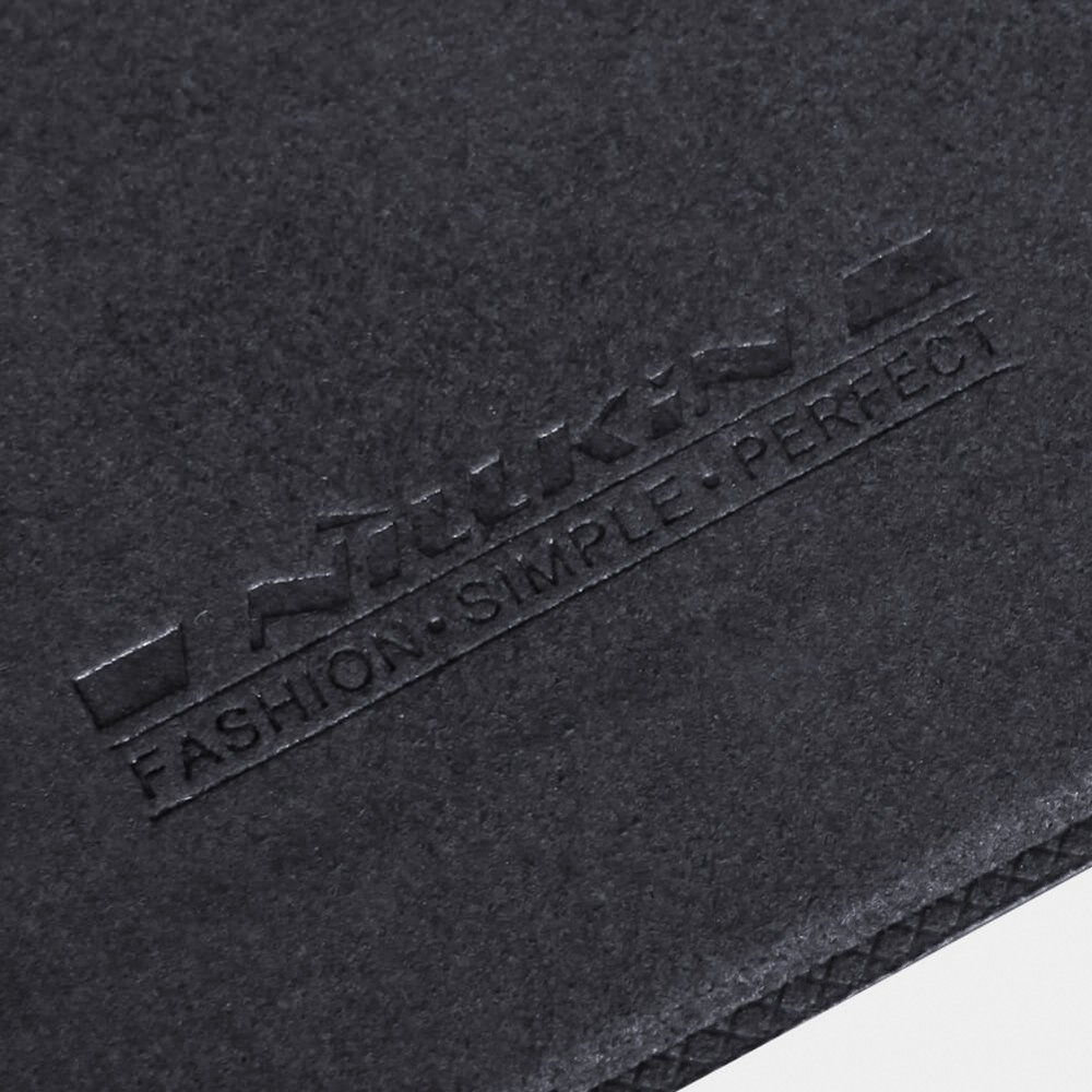 Pokrowiec sk�rzany Nillkin Qin czerwony Samsung Galaxy A8 (2018) A530 / 12