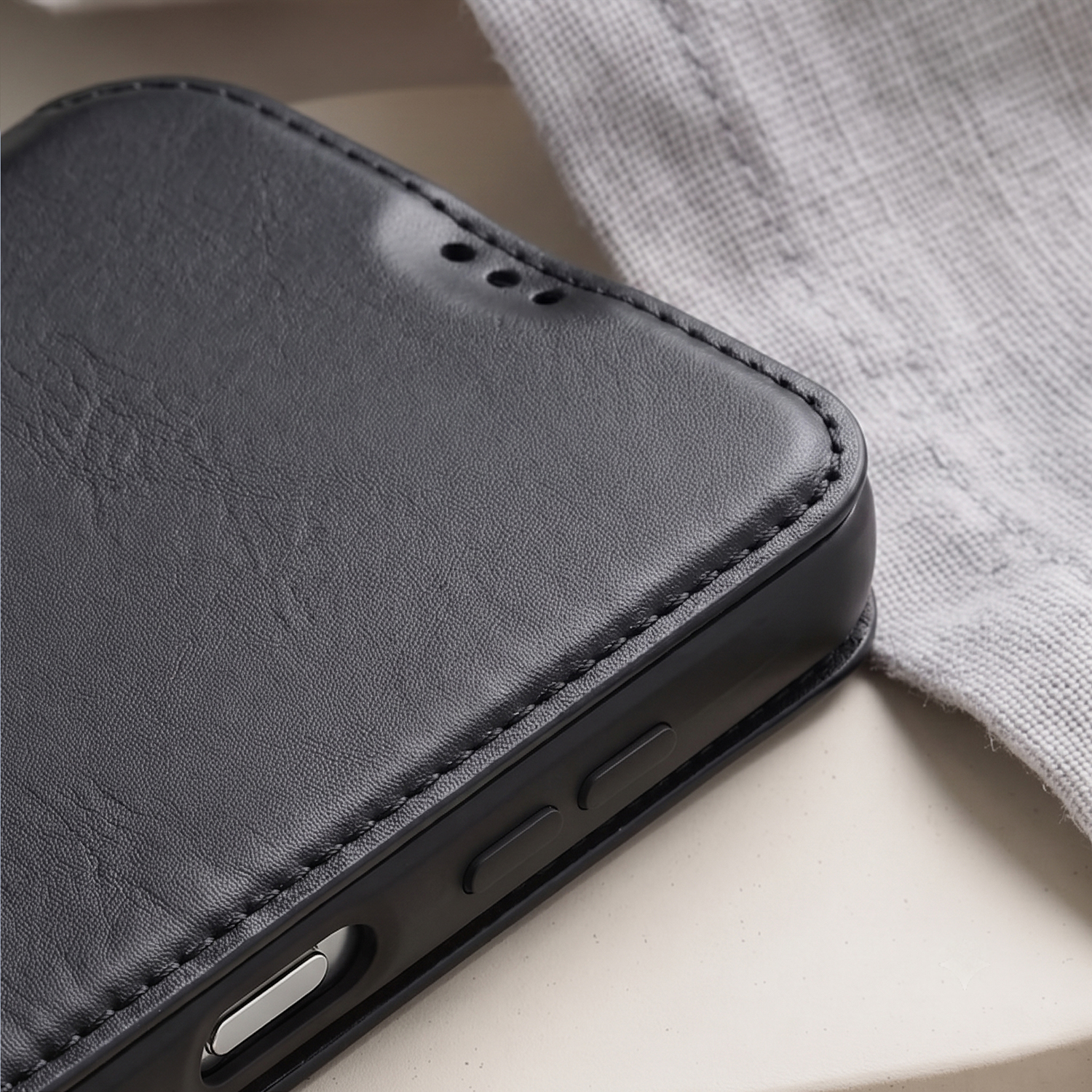 Pokrowiec Smart Touch czarny Xiaomi Redmi 17 5G / 7