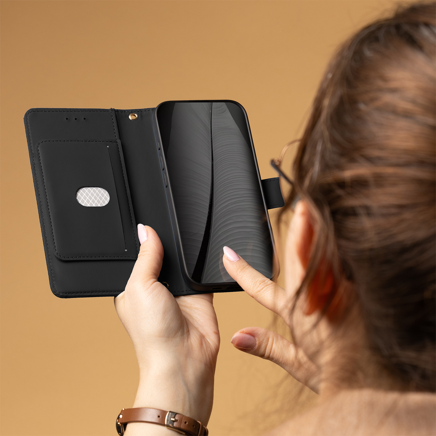 Pokrowiec Smart Triangle czarny Xiaomi Redmi 15C 4G / 6