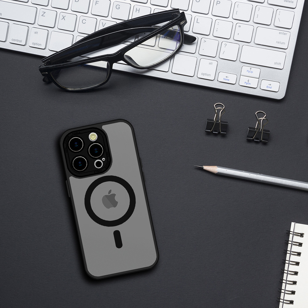 Pokrowiec Tel Protect Magmat Case czarny Apple iPhone 11 / 5