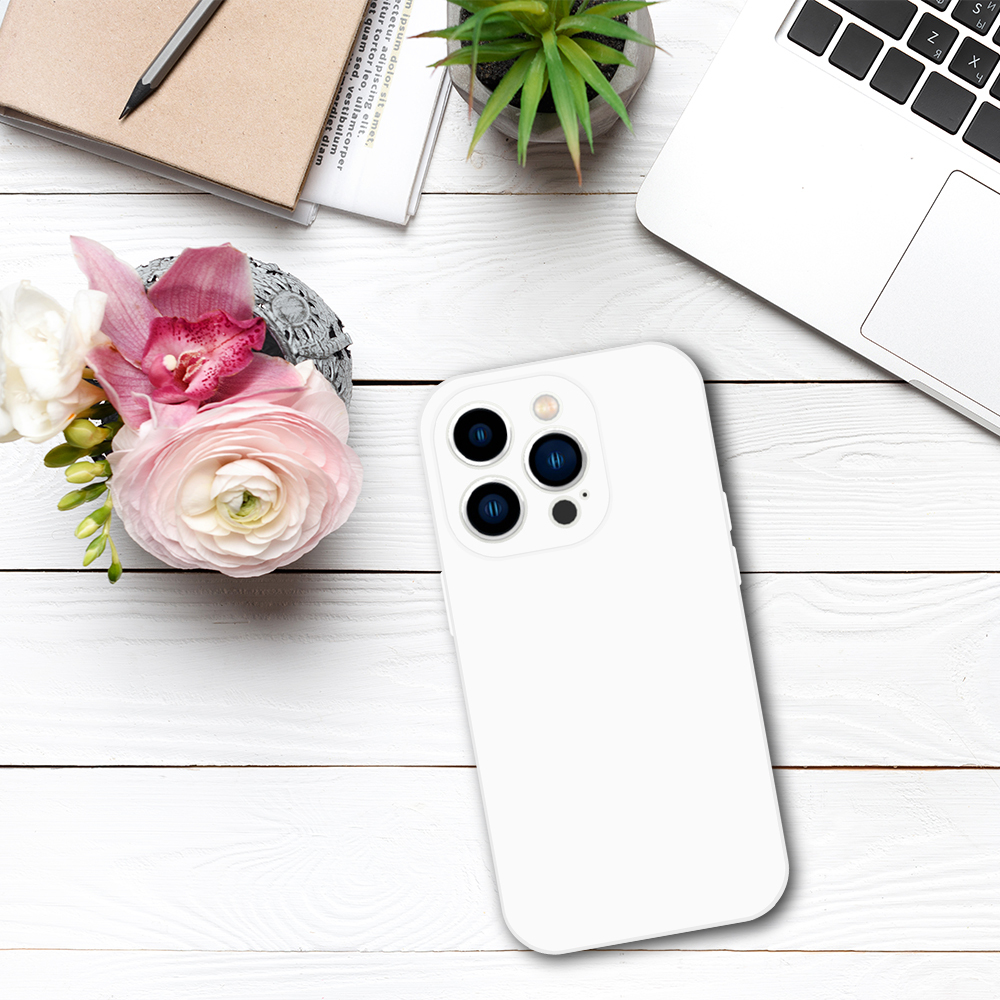 Pokrowiec Tel Protect Silicone Premium bia�y Apple iPhone 14 / 5