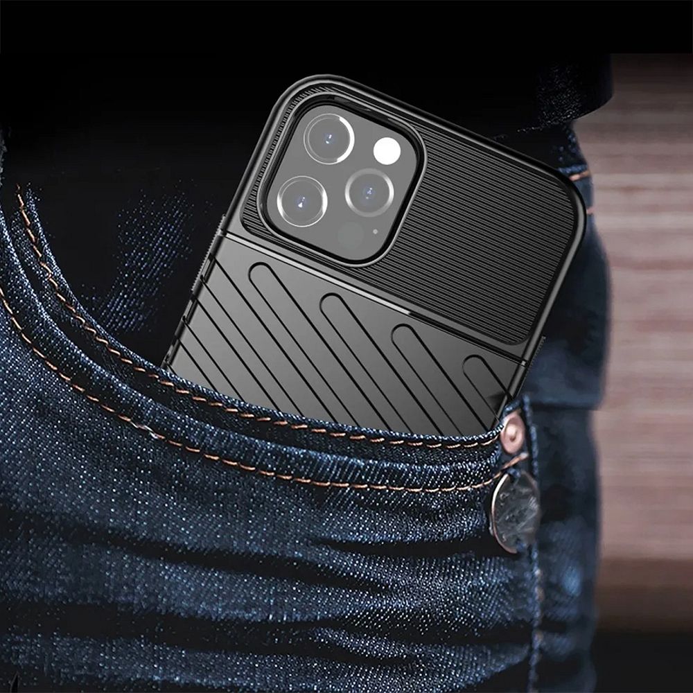 Pokrowiec THUNDER czarny Apple iPhone 14 Plus / 7 Pokrowiec THUNDER czarny Apple iPhone 14 Plus / 7