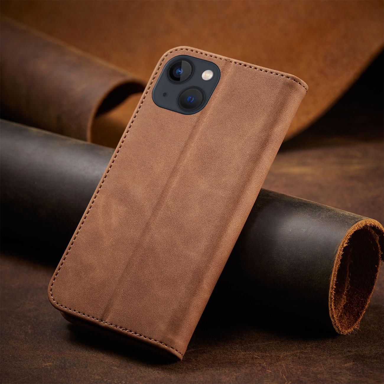 Pokrowiec Wallet Magnet brązowy Apple iPhone 13 / 7 Pokrowiec Wallet Magnet brązowy Apple iPhone 13 / 7