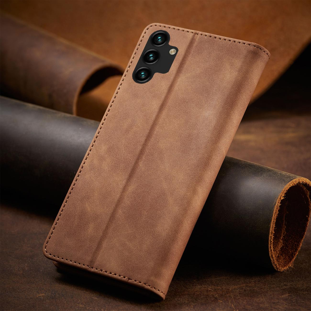 Pokrowiec Wallet Magnet br�zowy Samsung Galaxy A13 5G / 8